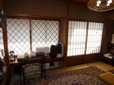 Other introspection. Southeast Japanese-style room