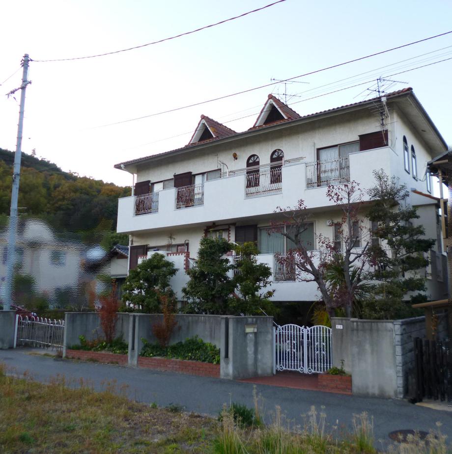 Local appearance photo