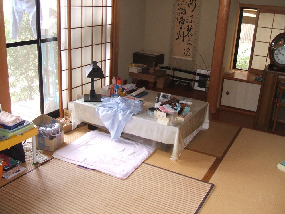 Non-living room. Indoor (September 2013) Shooting First floor Japanese-style room