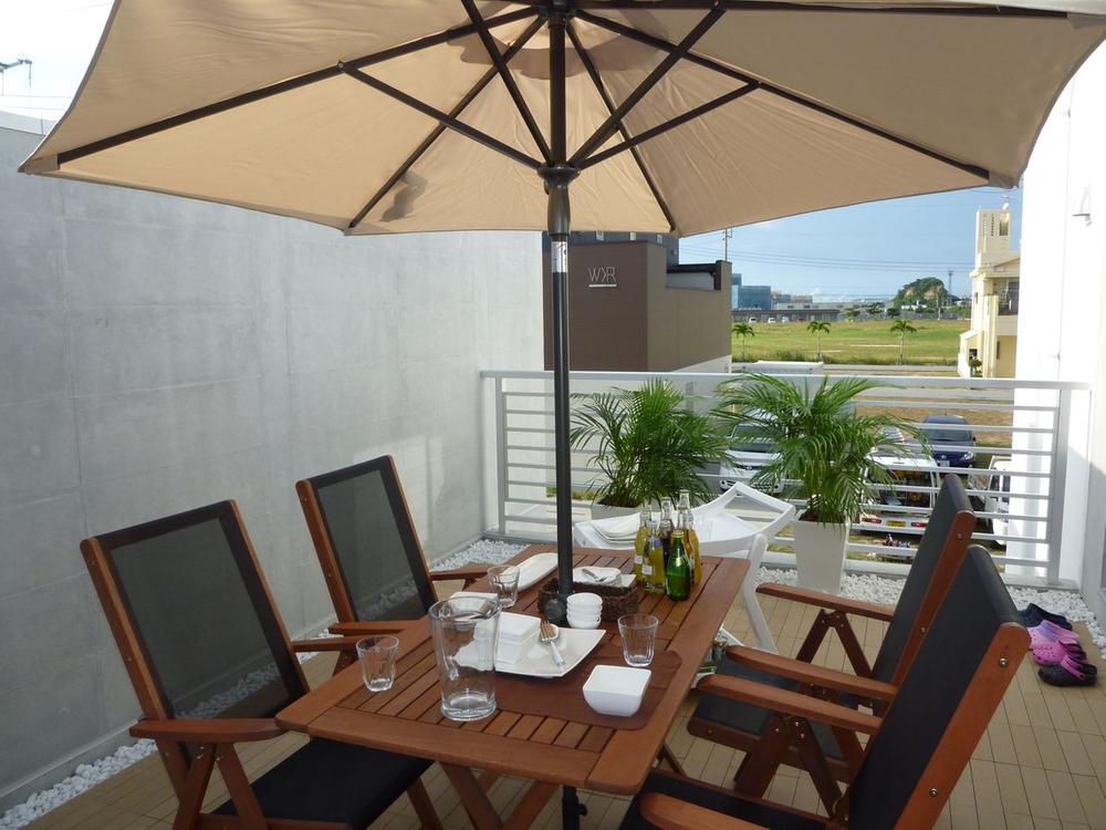 Same specifications photos (Other introspection). Balcony ensure a space that can BBQ in the family