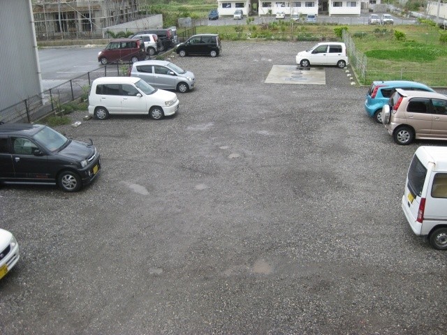 Parking lot