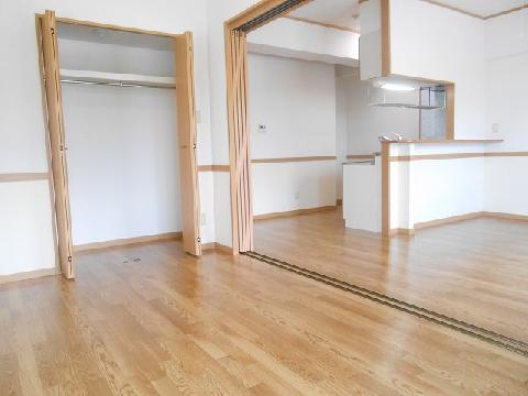 Living and room