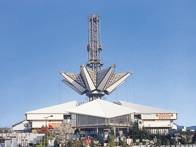 Shopping centre. Hana Tsurumi Port Blossom 1635m until the (shopping center)