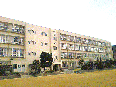 Primary school. Daito City Fukano to elementary school (elementary school) 1352m