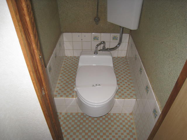 Toilet