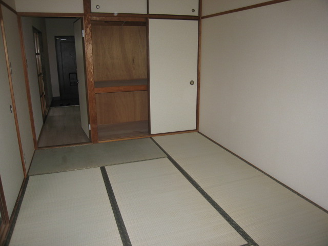 Other room space