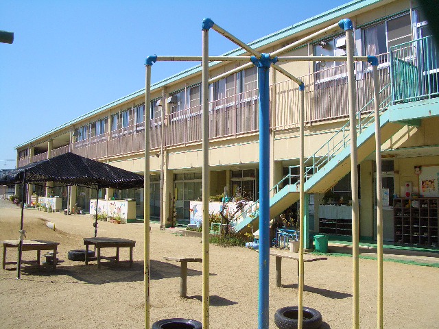 kindergarten ・ Nursery. Daito Municipal Nango nursery school (kindergarten ・ 565m to the nursery)