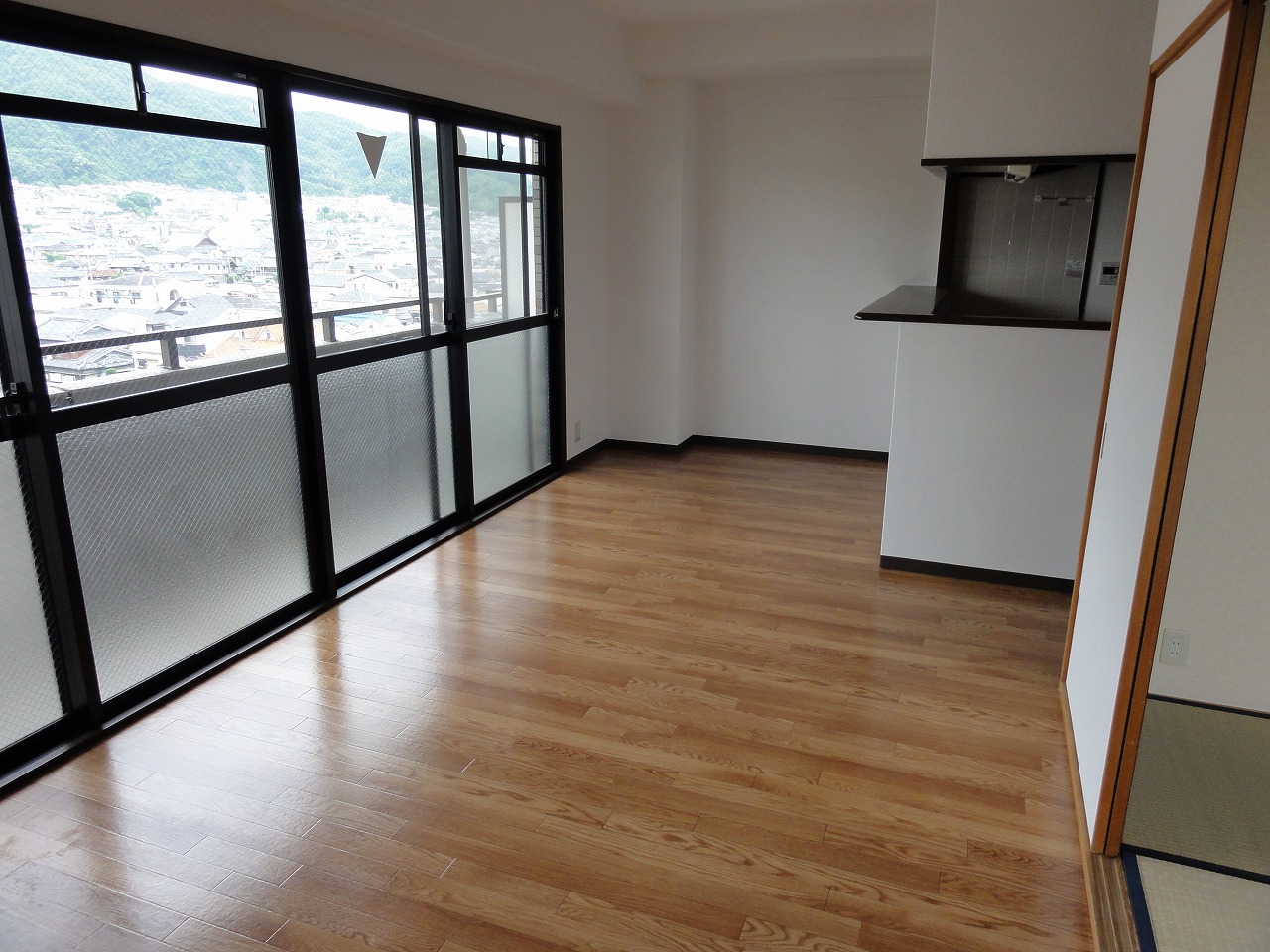 Living and room