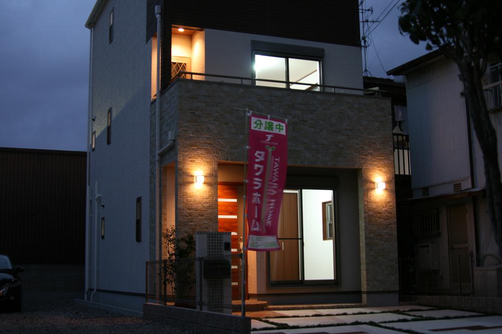 Local appearance photo. done! ! It will be held a local open house! !