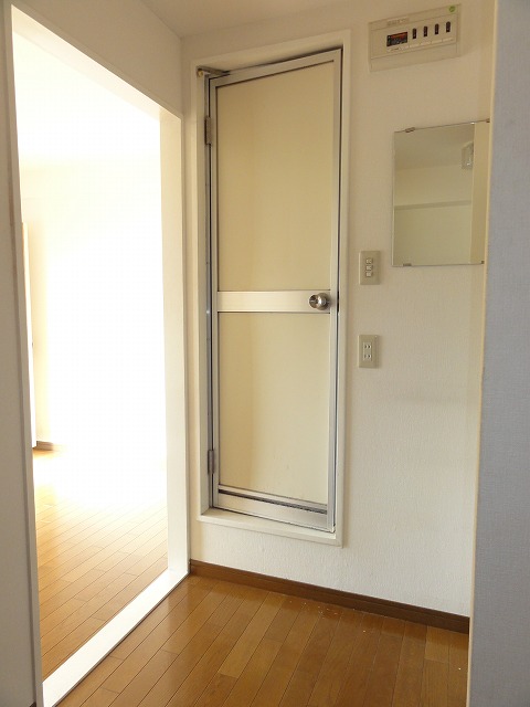 Living and room. Apamanshop Suminodo shop ⇒ toll free 0800-808-7114
