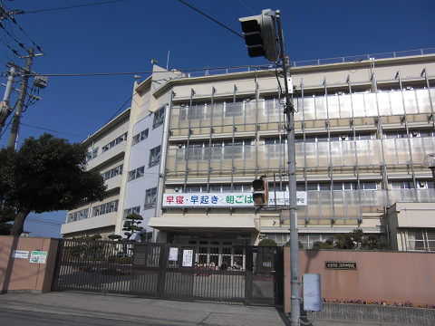 Junior high school. 205m to Daito City Fukano junior high school (junior high school)