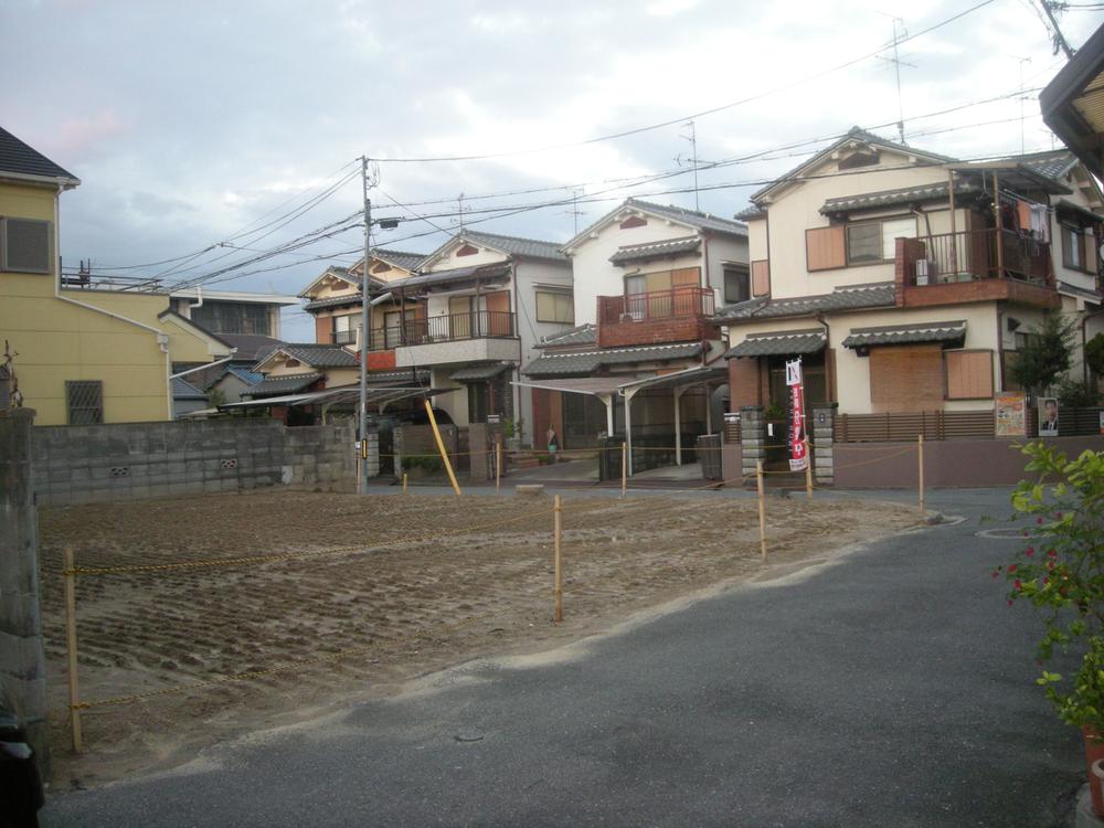 Local appearance photo. Indoor (11 May 2013) Shooting