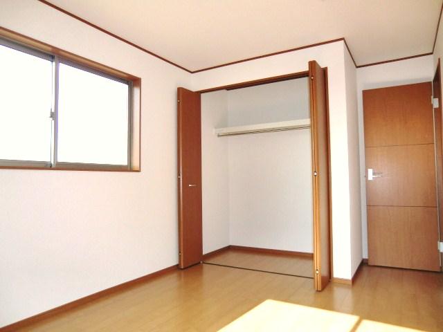 Same specifications photos (Other introspection). Same specifications photos (Western-style)