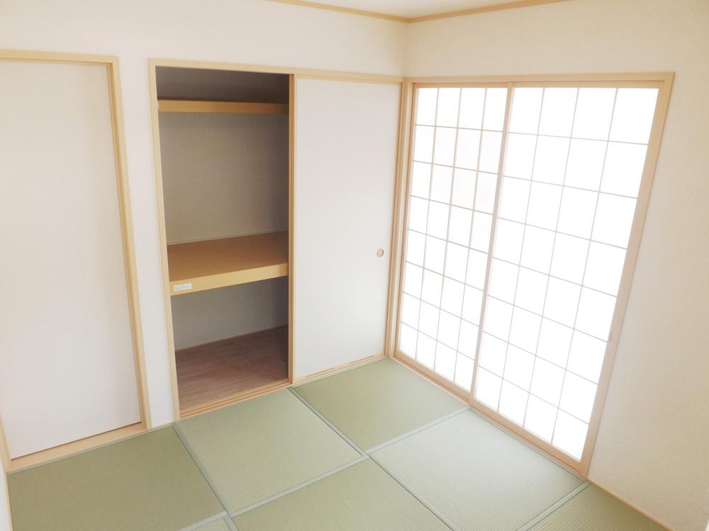 Non-living room. Same specifications photos (Japanese-style)