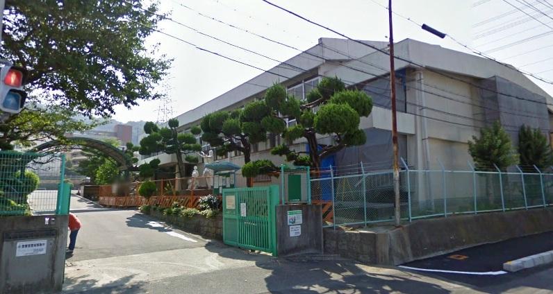 Junior high school. 706m to Daito Municipal Shijo junior high school