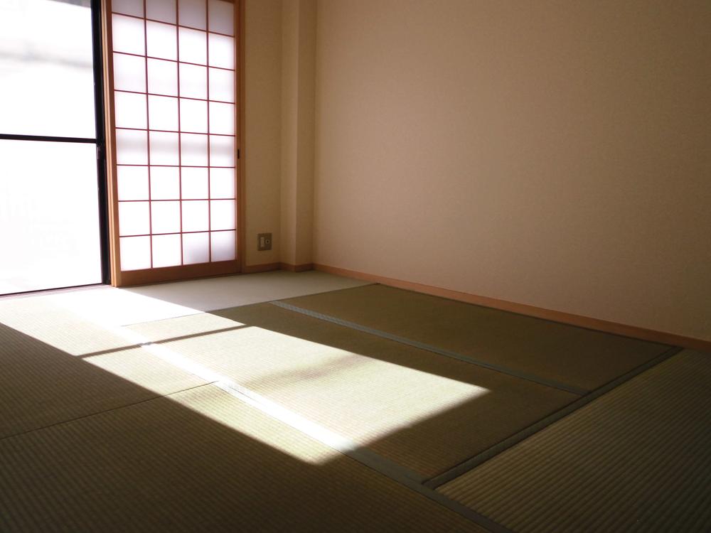 Other introspection. Also the day will contain the first floor of a Japanese-style room. 
