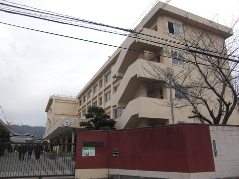 Junior high school. 1294m to Daito Tachiyagawa junior high school (junior high school)