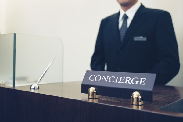 Variety of services.  [front desk] Give us a sense of peace of mind and some people in the entrance hall, Installing the front desk, such as hotels. It has the effect of preventing the suspicious individual intrusion, We watch the live gently ※ It conforms to the management contract (image photo)