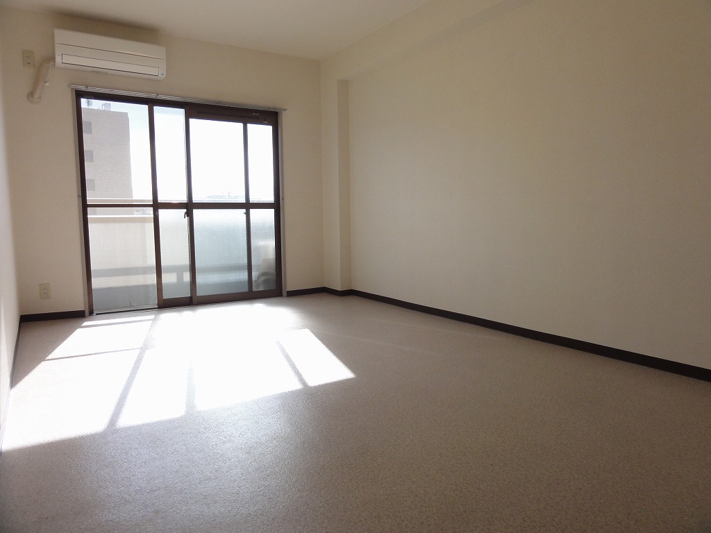 Other room space. Apamanshop Suminodo shop ⇒ toll free 0800-808-7114