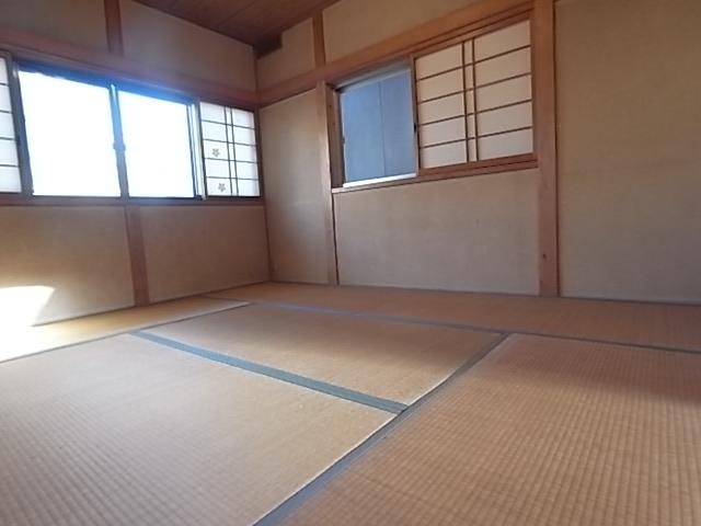 Non-living room.  ◆ Second floor Japanese-style room