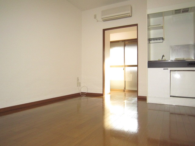 Living and room. To live alone from this room ☆ 