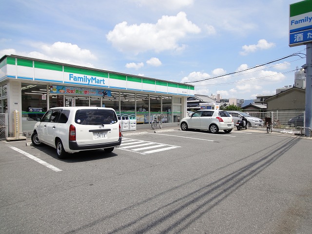 Convenience store. FamilyMart Fujiidera Station store up (convenience store) 164m