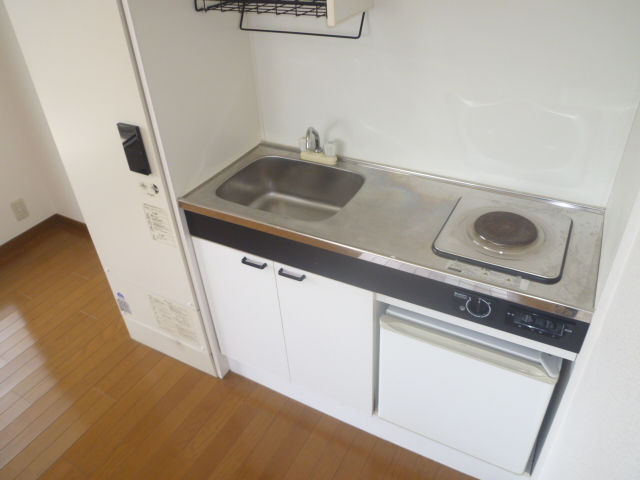Kitchen. It comes with a mini fridge ☆