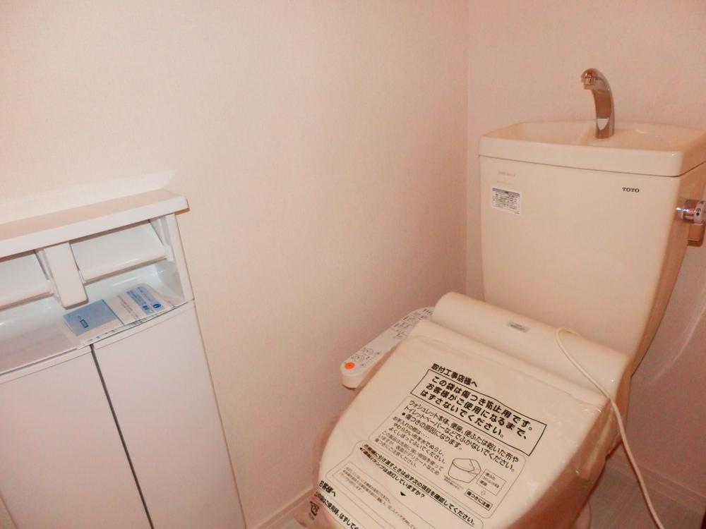 Same specifications photos (Other introspection). Toilet construction cases