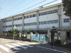 Primary school. Fujiidera 200m to the south elementary school