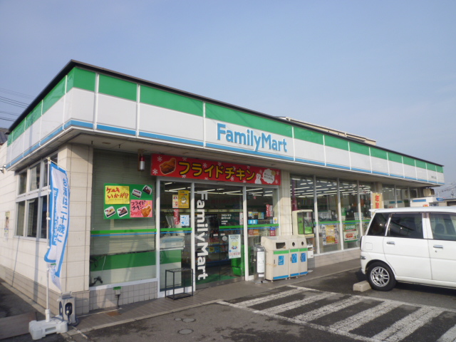 Convenience store. FamilyMart Fujiidera Koyama store up (convenience store) 856m