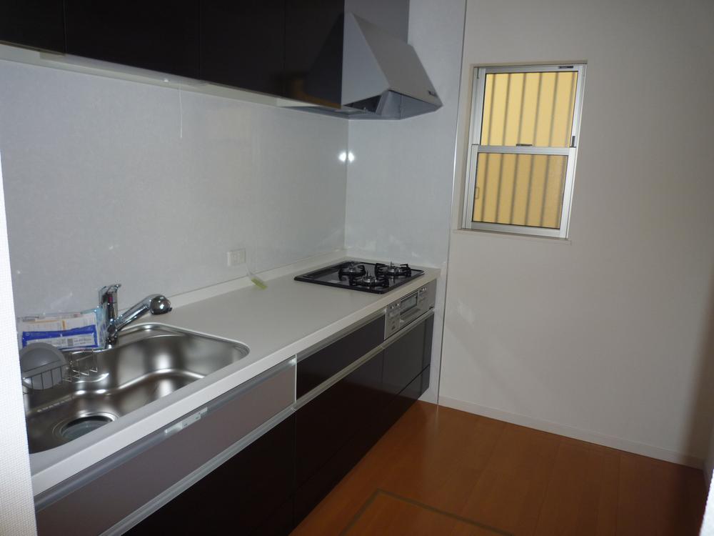 Same specifications photo (kitchen). The company specification photo model
