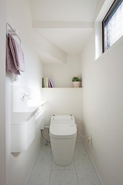Same specifications photos (Other introspection).  ☆ Toilet construction cases