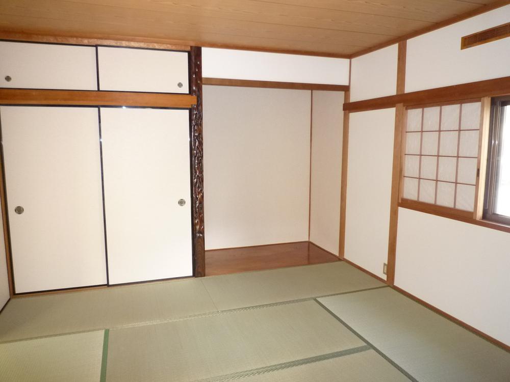 Other introspection. Japanese-style room is 8 quires