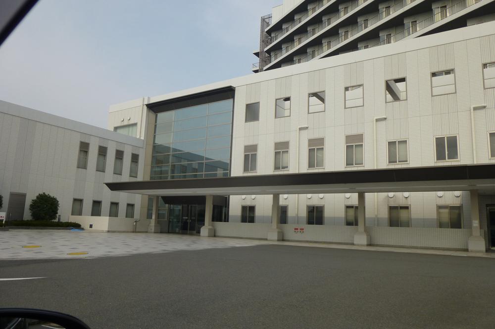 Hospital. 651m until the medical corporation spring and autumn meetings Shiroyama hospital