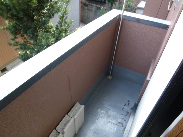 Balcony. Well-ventilated is Balconies ☆ 