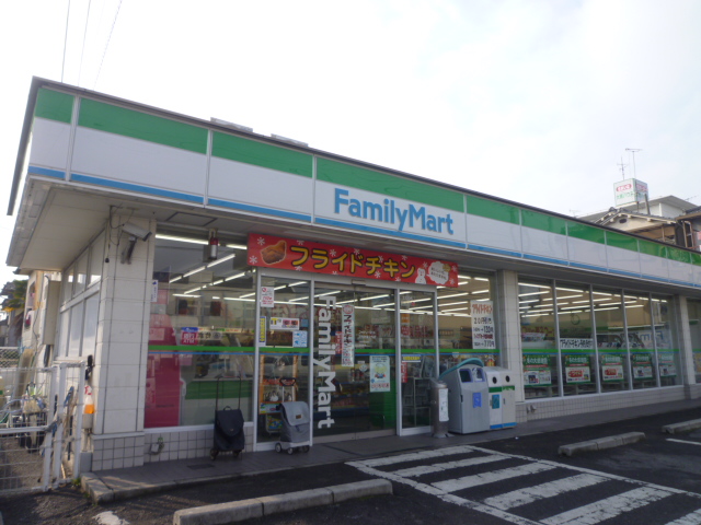 Convenience store. FamilyMart Habikino Kuranouchi store up (convenience store) 1178m