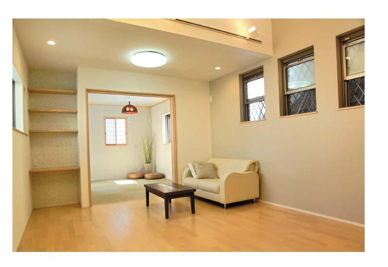 Living. LDK is located 22.25 Pledge in conjunction with the Japanese-style room