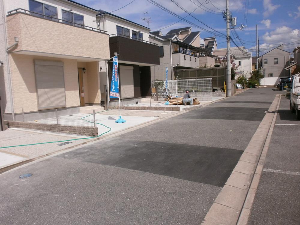 Local photos, including front road. It is south-facing road