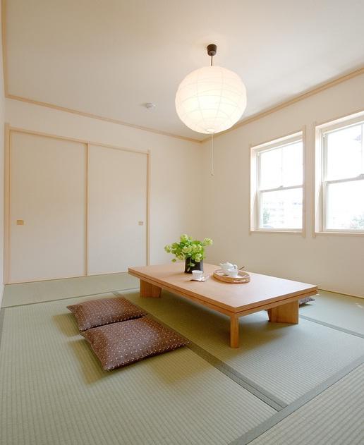 Other introspection. Japanese-style room and at the same time gives us the space of everyday peace, As the bedroom, Also handy with the guest room at the time of visitor!