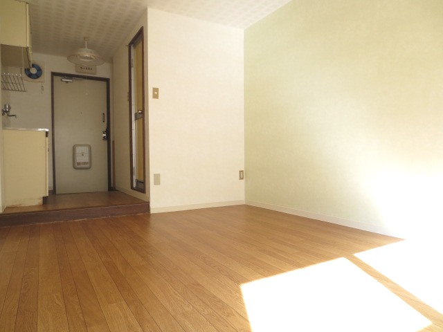 Living and room. It is decorated clean