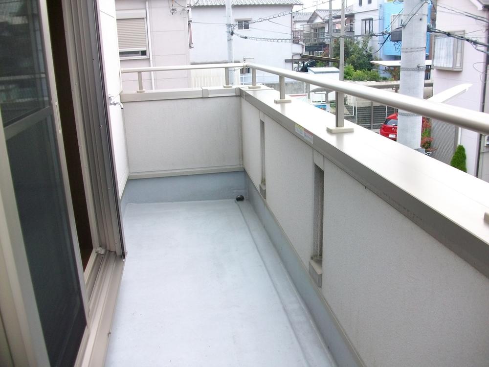 Balcony. Minami was vacant firmly balcony