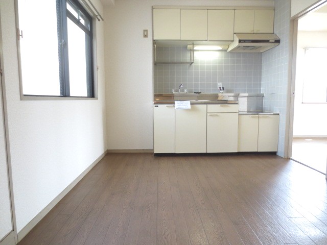 Living and room. Renovated clean ☆ 