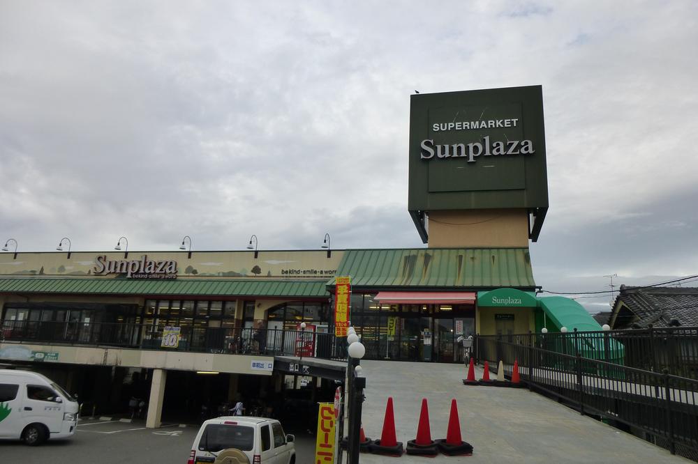 Supermarket. Sun Plaza until Shimaizumi shop 808m