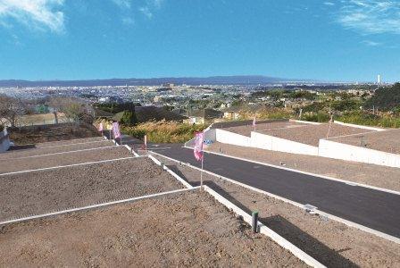 Local photos, including front road. All 10 compartments. About 60 square meters ~ About 90 square meters. Subdivision to enjoy the views from all sections.