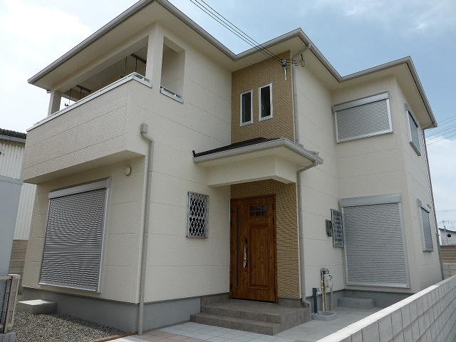 No. 3 land model house.