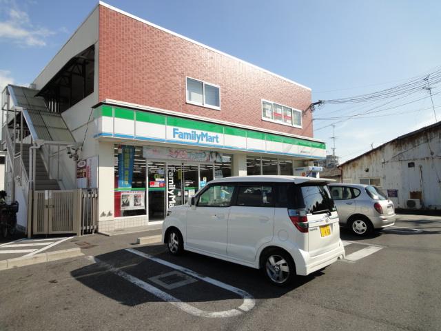 Convenience store. 307m to FamilyMart Hannan Ozaki-cho, five-chome