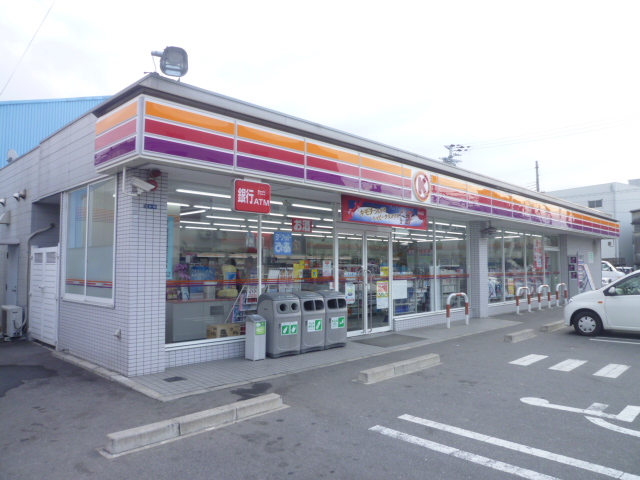 Convenience store. Circle K Higashi forest Kawachi shop until the (convenience store) 620m