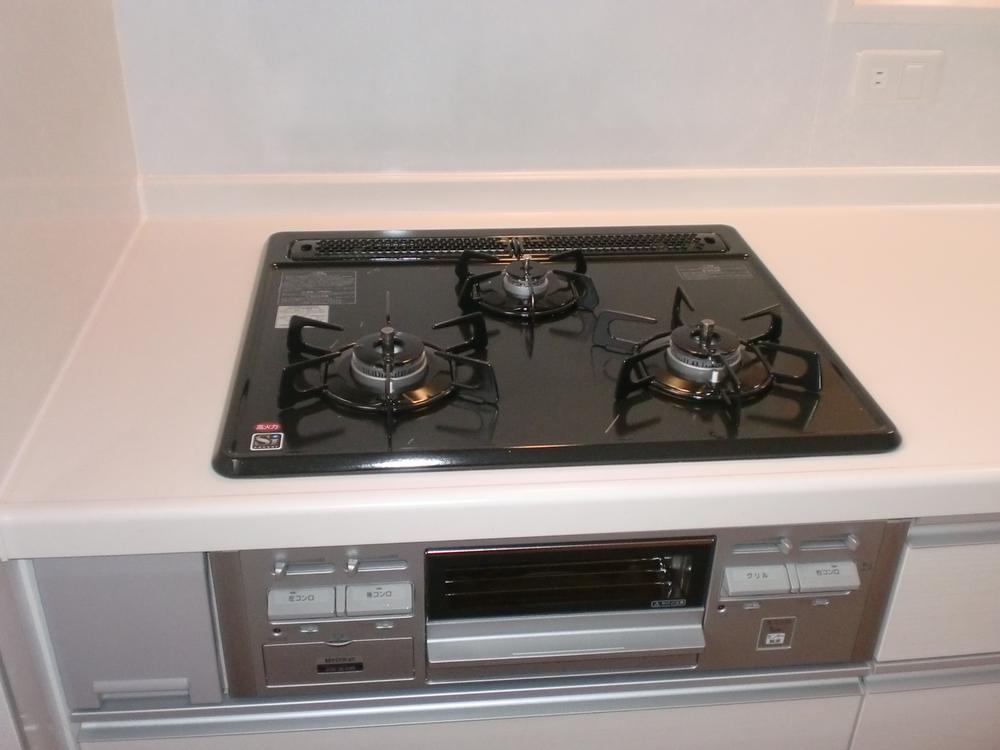 Same specifications photo (kitchen). (Same specifications photo)