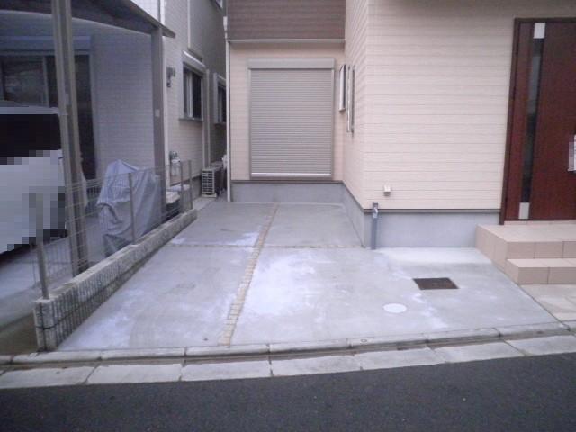 Parking lot