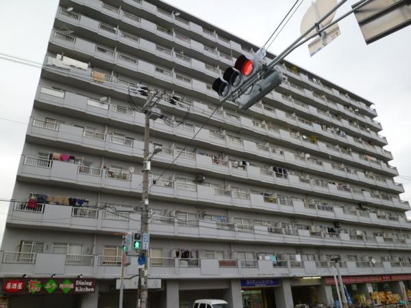 Local appearance photo. Immediate Available! Start a new life on the south-facing bright dwelling